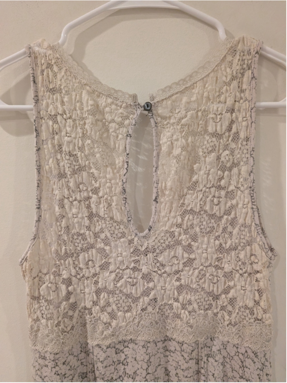 Free People Boho Floral Lace Button Front Tank Top Beige Size S - Picture 5 of 7